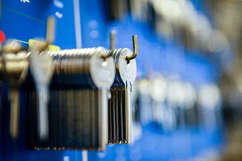 Locksmith Master Store Tampa, FL 813-703-8699 - lock-smith